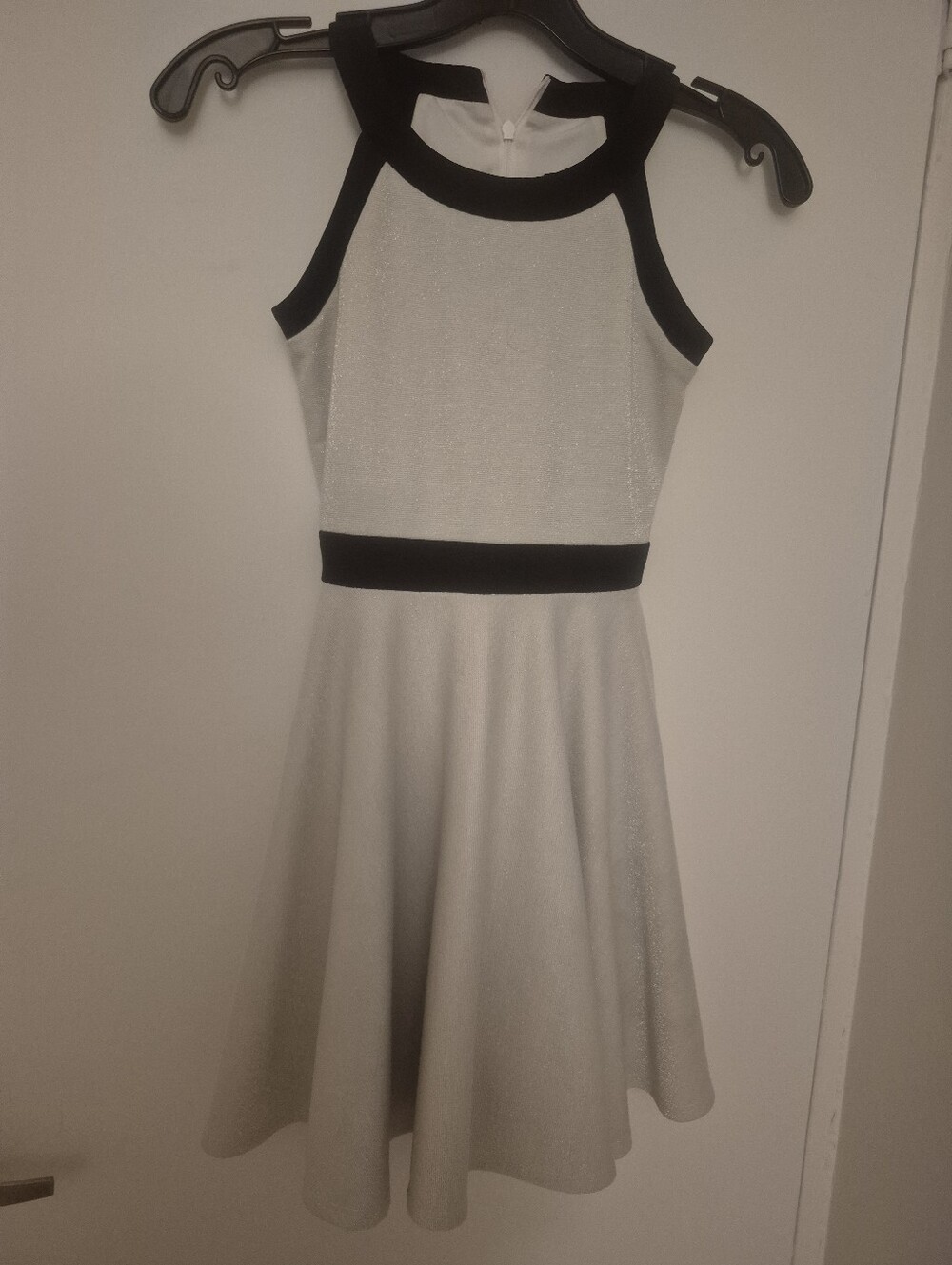 Size S White Fit-and-Flare Dress w Black Trim